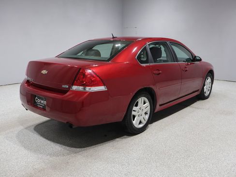 Used 2013 Chevrolet Impala LT w/ LT Sunroof Package FWD image 2