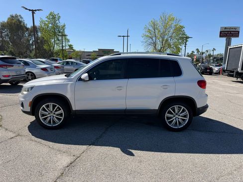 Used 2013 Volkswagen Tiguan SE image 6