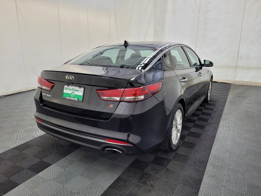 Used 2018 Kia Optima S FWD image 9