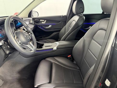Used 2022 Mercedes-Benz GLC 300 image 22