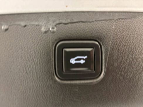 Used 2021 Chevrolet Blazer LT w/ Sound & Technology Package image 37