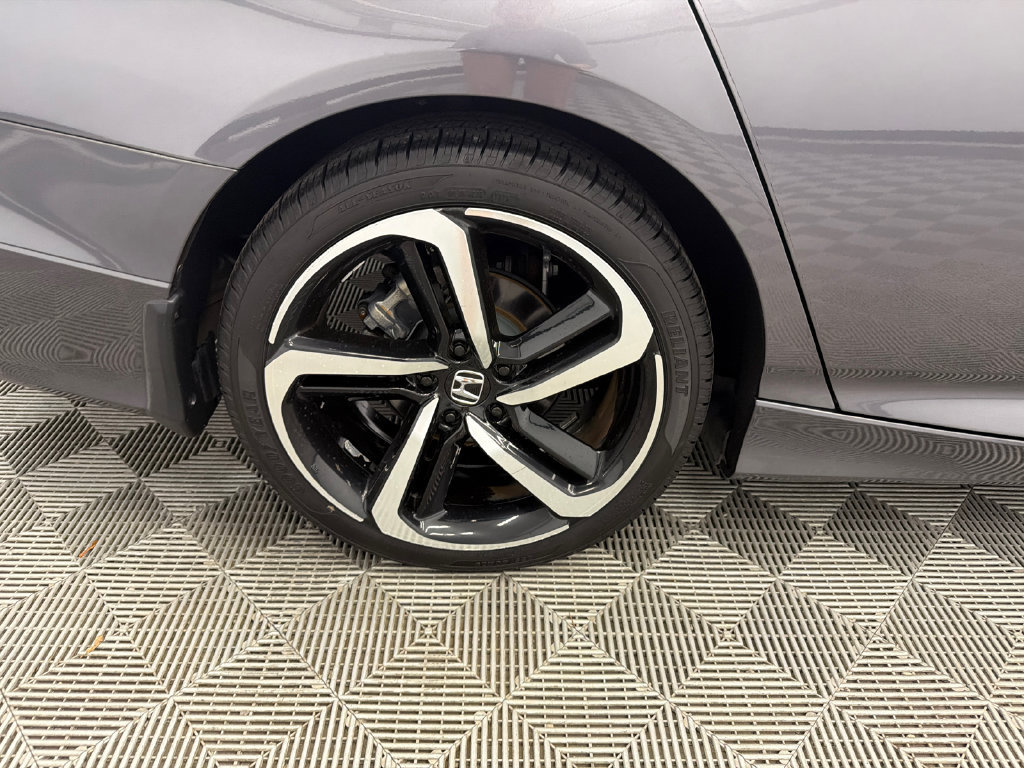 Used 2019 Honda Accord Sport image 18