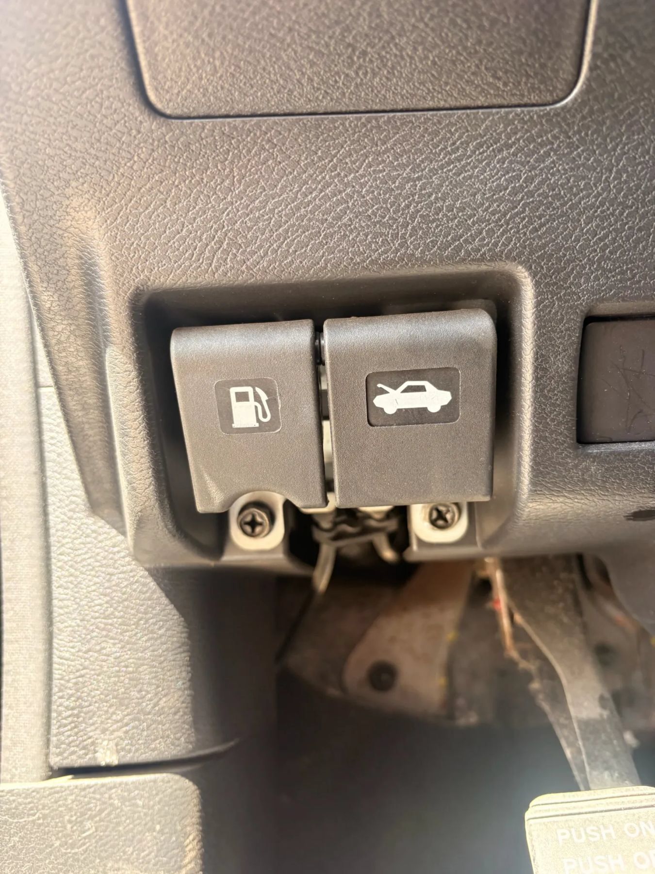 Used 2015 Nissan Murano S AWD/4WD image 13