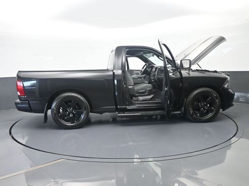 Used 2018 RAM 1500 Express w/ Black Ram 1500 Express Group RWD image 69