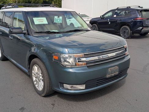 Used 2016 Ford Flex SEL w/ Equipment Group 202A FWD image 7