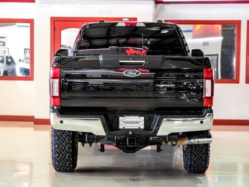 Used 2022 Ford F350 Lariat w/ Lariat Ultimate Package image 11