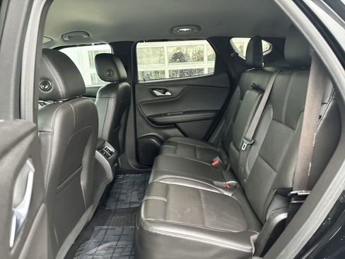 Used 2020 Chevrolet Blazer LT w/ LPO, Sport Package image 6
