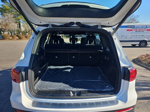 New 2026 Mercedes-Benz GLB 35 AMG 4MATIC image 13