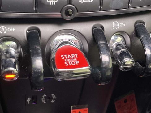 Used 2018 MINI Cooper S FWD image 34