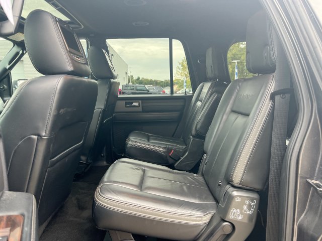Used 2015 Ford Expedition EL Platinum AWD/4WD image 27