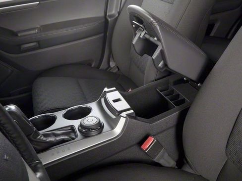 Used 2013 Ford Explorer XLT FWD image 15