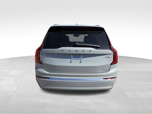 Used 2025 Volvo XC90 T8 Plus w/ Protection Package Premier AWD/4WD image 5