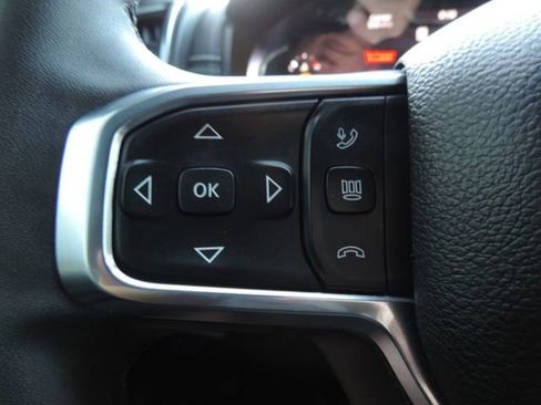 Used 2025 RAM 3500 Laramie image 29