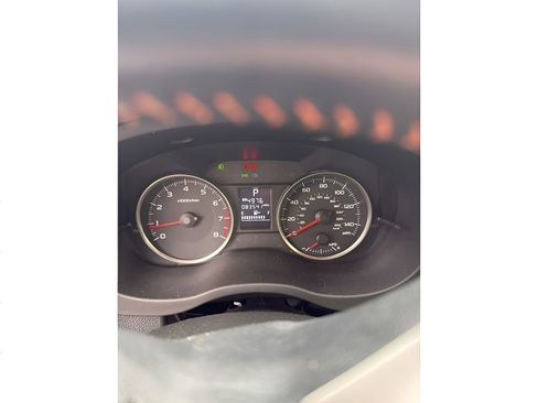 Used 2017 Subaru Crosstrek 2.0i Premium w/ Moonroof Package image 6