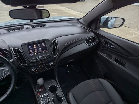 Used 2022 Chevrolet Equinox RS image 39