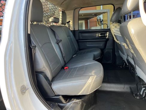 Used 2018 RAM 3500 Tradesman w/ Chrome Appearance Group AWD/4WD image 20
