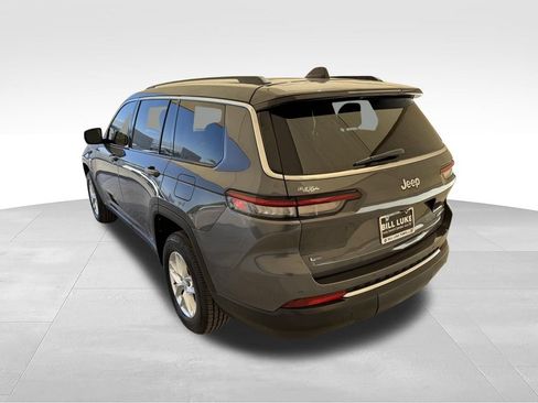 Used 2021 Jeep Grand Cherokee L Laredo w/ Luxury Tech Group I RWD image 7