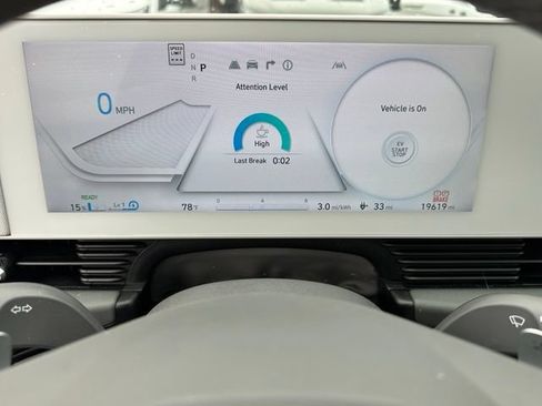 Used 2024 Hyundai Ioniq 5 Limited AWD/4WD image 33