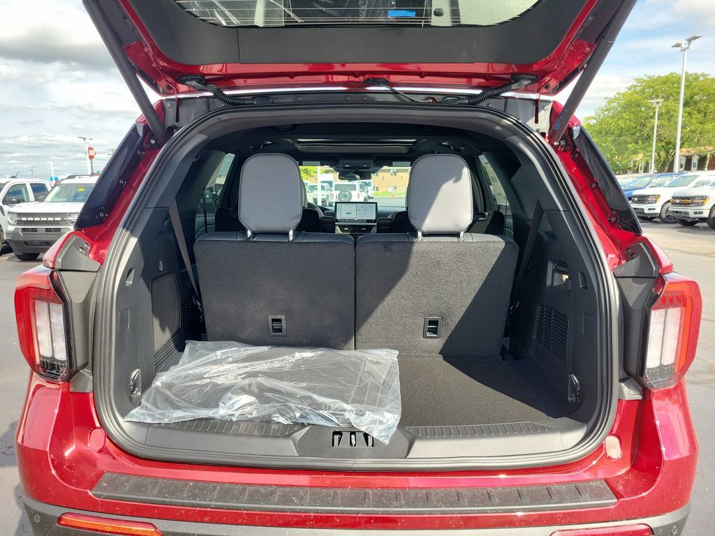 New 2027 Ford Explorer ST w/ Sun And Sound Package AWD/4WD image 10