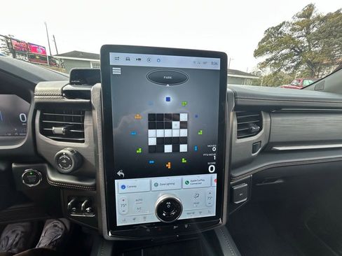 Used 2024 Ford Expedition Max Platinum image 42