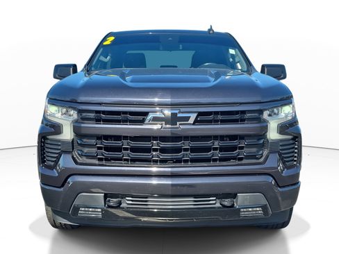 Used 2022 Chevrolet Silverado 1500 RST image 2