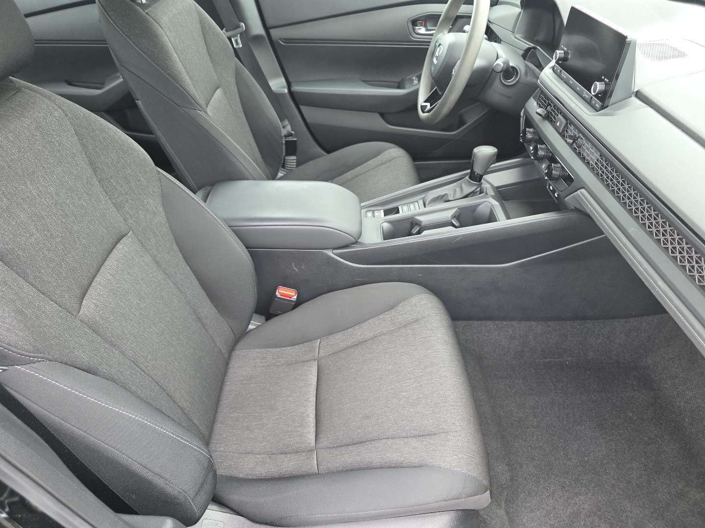 Certified 2024 Honda Accord LX image 22