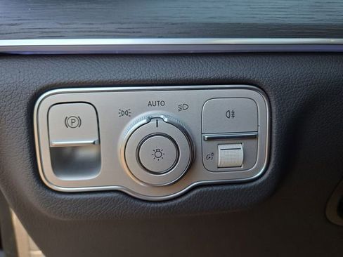New 2025 Mercedes-Benz GLE 350 4MATIC image 21