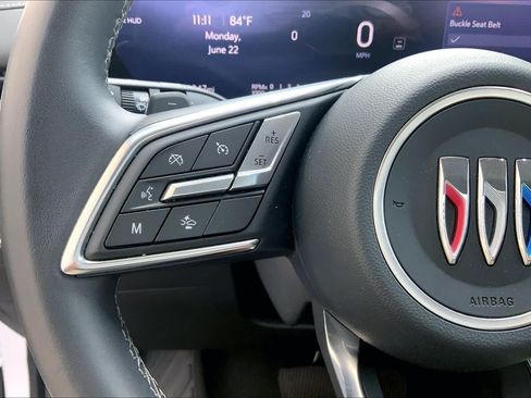 Used 2025 Buick Envision Preferred AWD/4WD image 23