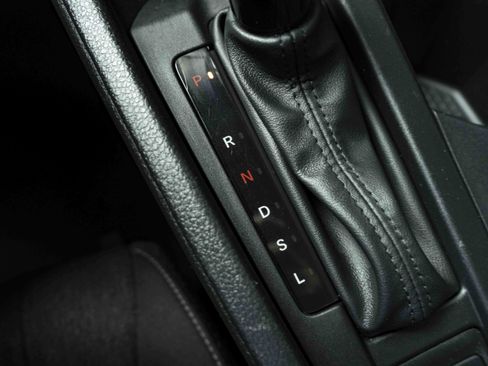 Used 2025 Honda Accord SE image 29