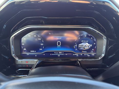 Used 2024 Chevrolet Silverado 1500 LT image 19