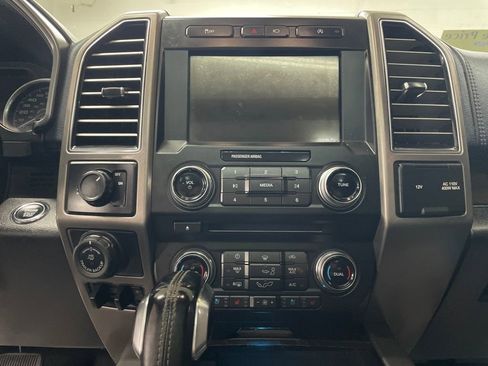 Used 2018 Ford F150 Limited w/ Trailer Tow Package image 21