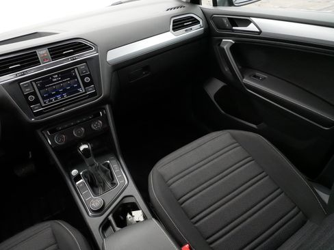 Certified 2024 Volkswagen Tiguan S image 11