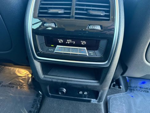 Used 2023 BMW X7 xDrive40i image 20