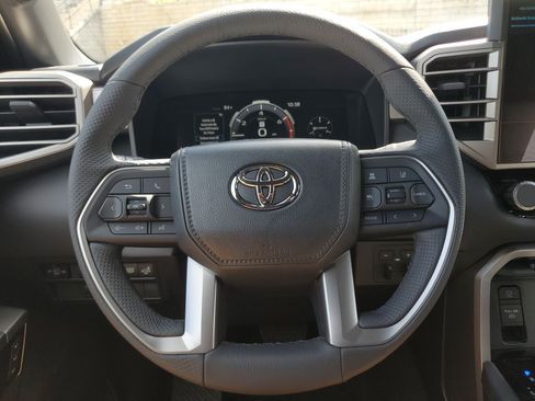 New 2026 Toyota Tundra Limited AWD/4WD image 20