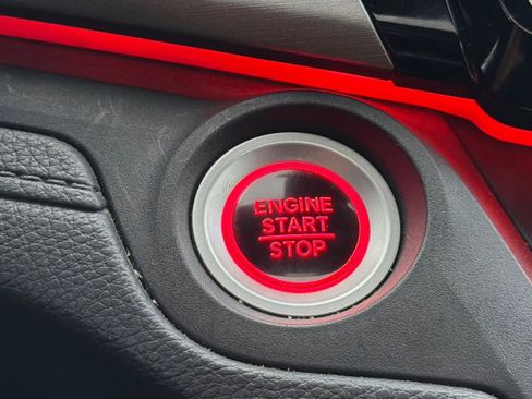 Certified 2023 Honda Odyssey Sport image 34