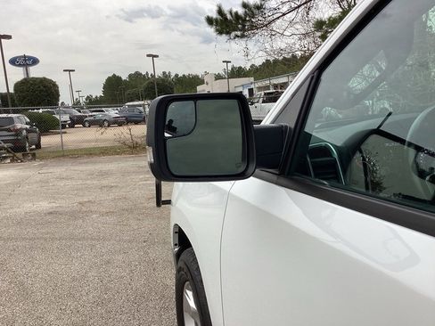 Used 2019 RAM 1500 Big Horn image 16