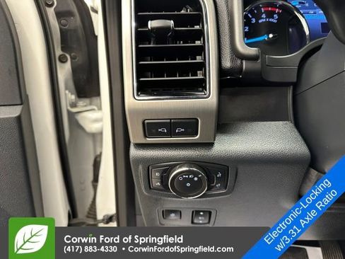 Used 2022 Ford F350 Platinum w/ FX4 Off-Road Package image 36