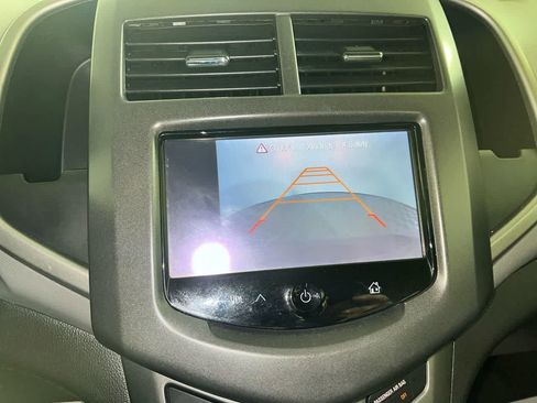 Used 2016 Chevrolet Sonic LT image 18