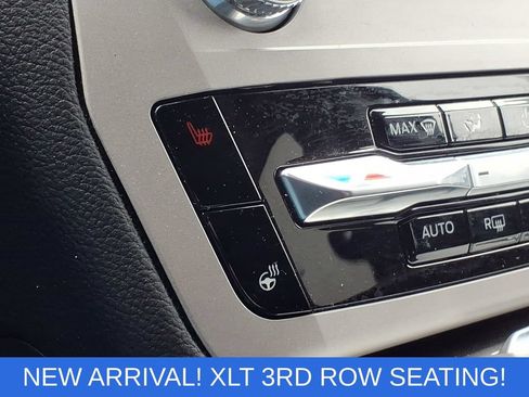 Used 2024 Ford Explorer XLT w/ Equipment Group 202A AWD/4WD image 5