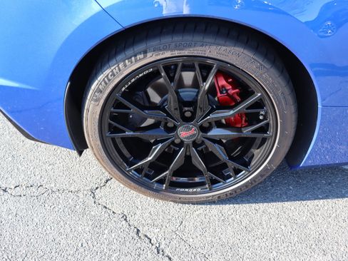 Used 2023 Chevrolet Corvette Stingray Preferred Cpe w/ Z51 Performance Package RWD image 37