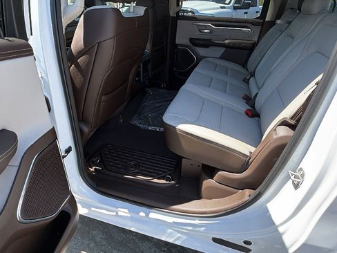 New 2026 RAM 1500 Laramie AWD/4WD image 19