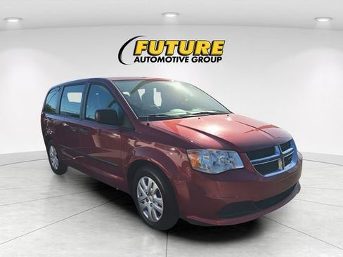 Used 2015 Dodge Grand Caravan American Value Package FWD image 1
