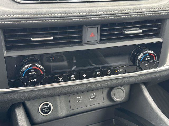 Used 2023 Nissan Rogue SV AWD/4WD image 18