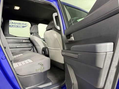 Used 2025 Toyota Tacoma TRD Off-Road image 18