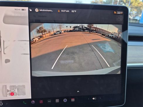 Used 2023 Tesla Model 3 Standard Range image 17