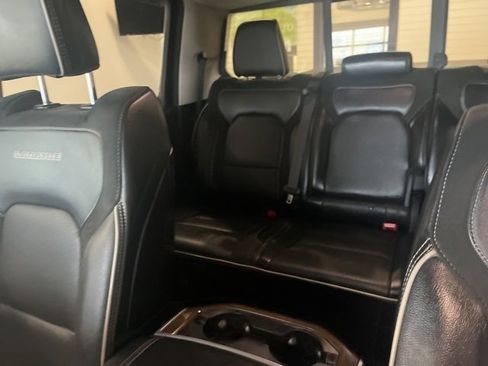 Used 2022 RAM 1500 Laramie image 15