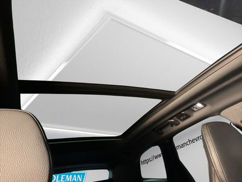 Used 2020 Volvo XC60 T5 Momentum image 25