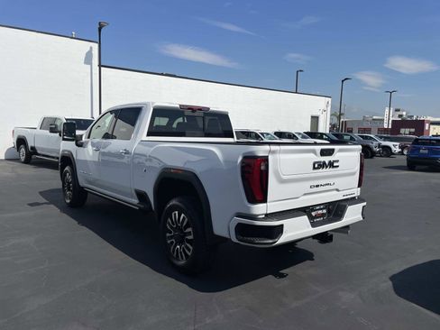 New 2026 GMC Sierra 2500 Denali Ultimate AWD/4WD image 4