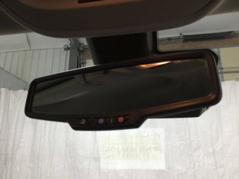 Used 2021 Chevrolet Colorado Z71 w/ Safety Package AWD/4WD image 28