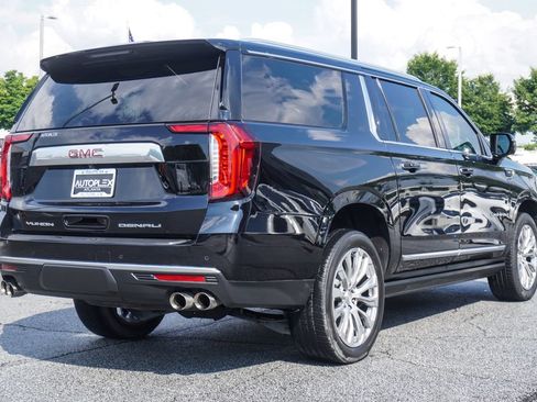 Used 2024 GMC Yukon XL Denali RWD image 26